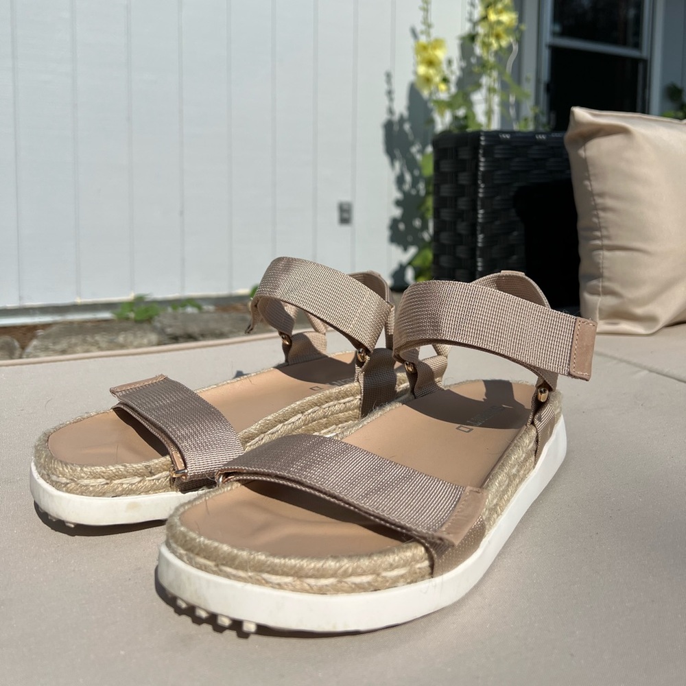 Silent D espadrille sandals